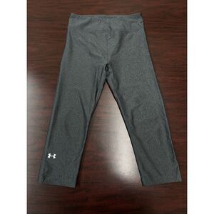 Under Armour Grey Compression Capri Leggings Size Small
